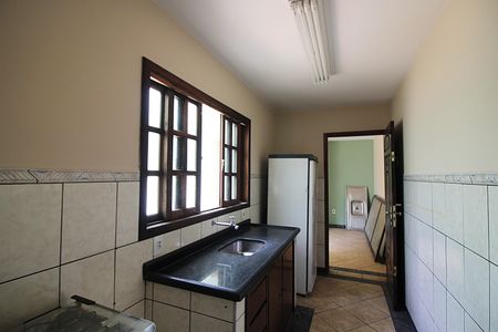 Casa para alugar com 212m², 2 quartos e 2 vagasCozinha 2