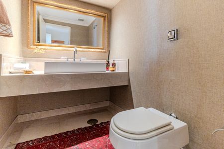 Apartamento para alugar com 326m², 3 quartos e 3 vagasLavabo