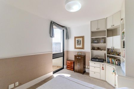 Apartamento para alugar com 326m², 3 quartos e 3 vagasSuíte 1