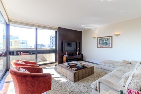 Apartamento para alugar com 326m², 3 quartos e 3 vagasSala de TV