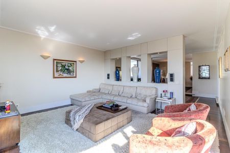 Apartamento para alugar com 326m², 3 quartos e 3 vagasSala de TV