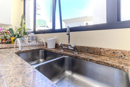 Apartamento para alugar com 326m², 3 quartos e 3 vagasCozinha