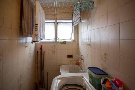 Apartamento à venda com 64m², 2 quartos e 1 vagaÁrea de Serviço