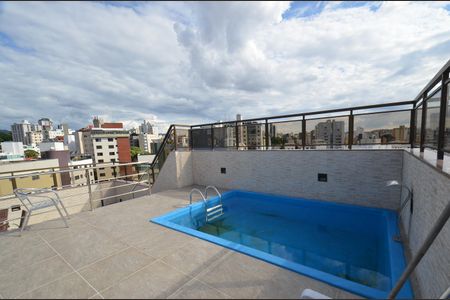 Apartamento à venda com 330m², 4 quartos e 4 vagasCobertura