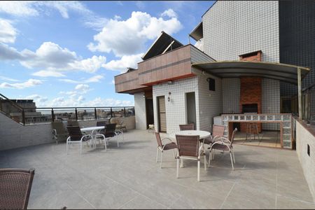 Apartamento à venda com 330m², 4 quartos e 4 vagasCobertura