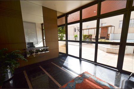 Apartamento à venda com 330m², 4 quartos e 4 vagasHall de entrada