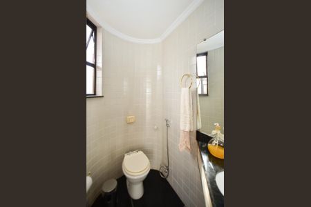 Apartamento à venda com 330m², 4 quartos e 4 vagasLavabo social 2
