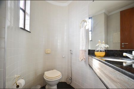 Apartamento à venda com 330m², 4 quartos e 4 vagasLavabo social 2