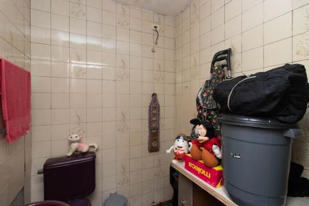 Casa à venda com 150m², 4 quartos e 1 vaga Casa à venda com 150m², 4 quartos e 1 vagaBanheiro casa 1