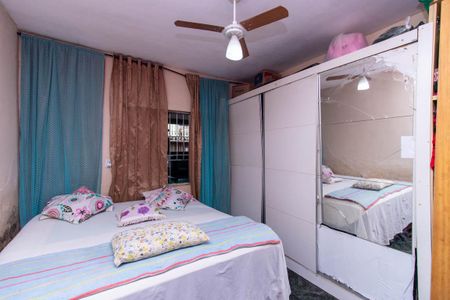 Casa à venda com 150m², 4 quartos e 1 vaga Casa à venda com 150m², 4 quartos e 1 vagaQuarto 1 Casa 2