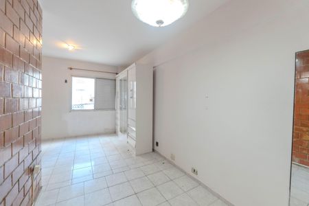 Studio à venda com 32m², 1 quarto e 1 vaga Studio à venda com 32m², 1 quarto e 1 vagaStudio