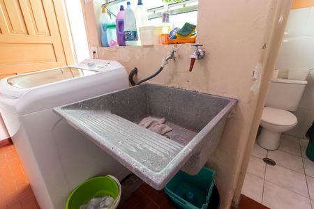 Casa à venda com 143m², 3 quartos e 2 vagas Casa à venda com 143m², 3 quartos e 2 vagasÁrea de Serviço