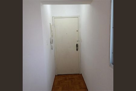 Apartamento à venda com 40m², 1 quarto e 1 vaga