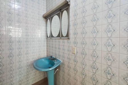 Casa à venda com 388m², 5 quartos e 14 vagas Casa à venda com 388m², 5 quartos e 14 vagasBanheiro Suíte