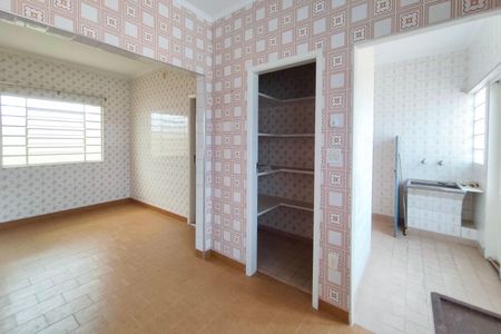 Casa à venda com 388m², 5 quartos e 14 vagas Casa à venda com 388m², 5 quartos e 14 vagasCozinha