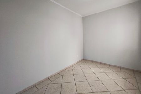 Casa à venda com 388m², 5 quartos e 14 vagas Casa à venda com 388m², 5 quartos e 14 vagasQuarto 4