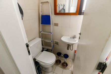 Apartamento à venda com 197m², 3 quartos e 3 vagasBanheiro de serviço