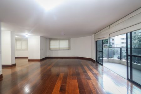 Apartamento para alugar com 203m², 3 quartos e 4 vagas Apartamento para alugar com 203m², 3 quartos e 4 vagasSala