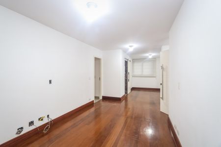 Apartamento para alugar com 203m², 3 quartos e 4 vagas Apartamento para alugar com 203m², 3 quartos e 4 vagasSala de Jantar