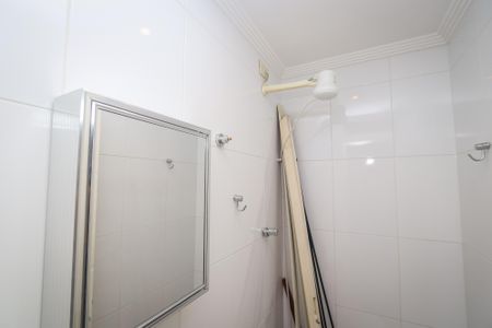 Apartamento para alugar com 203m², 3 quartos e 4 vagas Apartamento para alugar com 203m², 3 quartos e 4 vagasBanheiro de Serviço