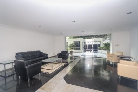 Apartamento para alugar com 203m², 3 quartos e 4 vagas Apartamento para alugar com 203m², 3 quartos e 4 vagasÁrea comum - Hall de Entrada