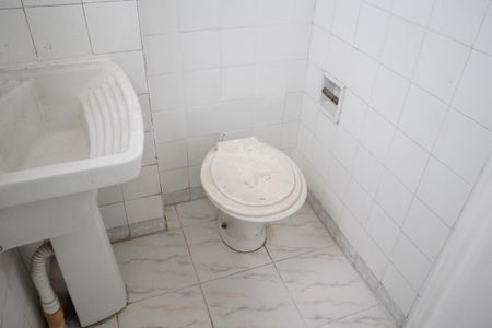 Apartamento à venda com 69m², 2 quartos e sem vagaBanheiro de Serviço