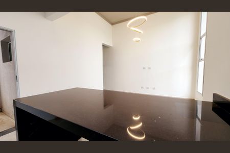 Casa à venda com 74m², 3 quartos e 1 vaga Casa à venda com 74m², 3 quartos e 1 vagaCozinha