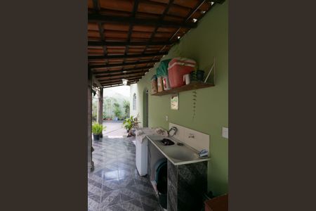 Casa à venda com 560m², 3 quartos e 2 vagas Casa à venda com 560m², 3 quartos e 2 vagasÁrea de Serviço