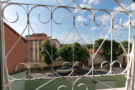 Casa à venda com 560m², 3 quartos e 2 vagas Casa à venda com 560m², 3 quartos e 2 vagasVista da Suíte 2