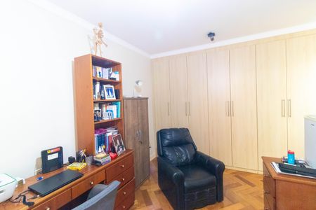 Casa de condomínio à venda com 370m², 4 quartos e 4 vagasSuíte 2