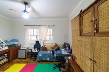 Casa de condomínio à venda com 370m², 4 quartos e 4 vagasSuíte 4