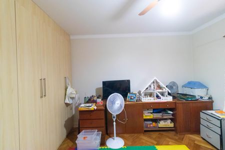 Casa de condomínio à venda com 370m², 4 quartos e 4 vagasSuíte 4