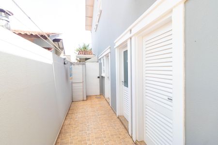 Casa de condomínio à venda com 370m², 4 quartos e 4 vagasÁrea de Serviço