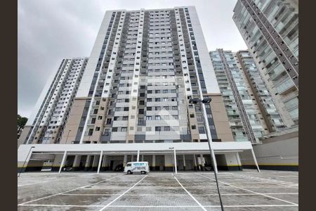 Apartamento à venda com 47m², 2 quartos e 1 vaga Apartamento à venda com 47m², 2 quartos e 1 vagaFachada