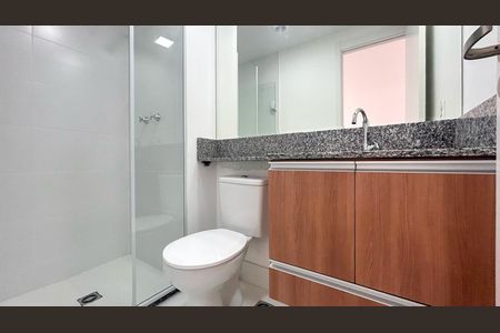 Apartamento à venda com 47m², 2 quartos e 1 vaga Apartamento à venda com 47m², 2 quartos e 1 vagaBanheiro Social