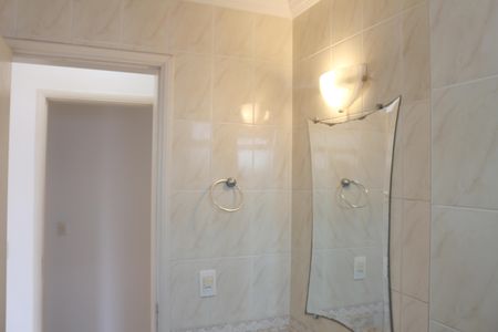 Apartamento à venda com 98m², 3 quartos e 2 vagasBanheiro da Suíte 1