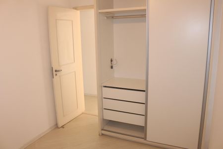 Apartamento à venda com 98m², 3 quartos e 2 vagasQuarto 1