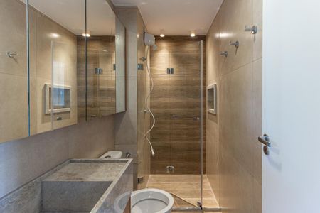 Apartamento à venda com 34m², 2 quartos e sem vaga Apartamento à venda com 34m², 2 quartos e sem vagaBanheiro
