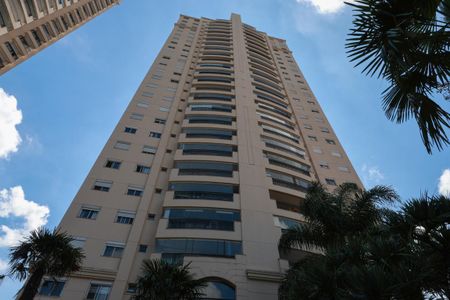 Apartamento à venda com 136m², 3 quartos e 2 vagas Apartamento à venda com 136m², 3 quartos e 2 vagasFachada do bloco