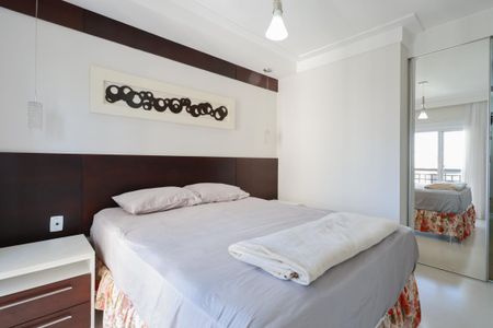 Apartamento à venda com 136m², 3 quartos e 2 vagas Apartamento à venda com 136m², 3 quartos e 2 vagasSuíte 1