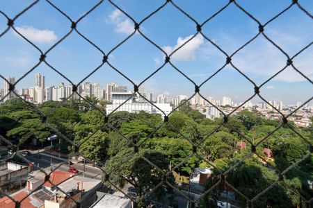 Apartamento à venda com 136m², 3 quartos e 2 vagas Apartamento à venda com 136m², 3 quartos e 2 vagasVista da Suíte 3