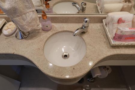 Apartamento à venda com 136m², 3 quartos e 2 vagas Apartamento à venda com 136m², 3 quartos e 2 vagasLavabo