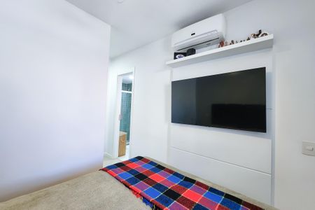 Apartamento à venda com 75m², 2 quartos e 1 vaga Apartamento à venda com 75m², 2 quartos e 1 vagaSuíte