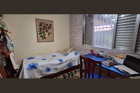 Casa à venda com 193m², 3 quartos e 3 vagas Casa à venda com 193m², 3 quartos e 3 vagasQuarto 2