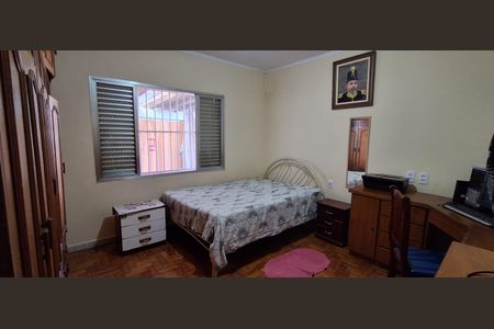 Casa à venda com 193m², 3 quartos e 3 vagas Casa à venda com 193m², 3 quartos e 3 vagasQuarto 1