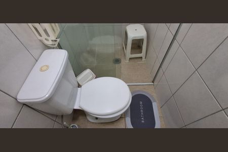 Casa à venda com 193m², 3 quartos e 3 vagas Casa à venda com 193m², 3 quartos e 3 vagasBanheiro Suíte