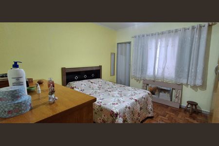 Casa à venda com 193m², 3 quartos e 3 vagas Casa à venda com 193m², 3 quartos e 3 vagasSuíte