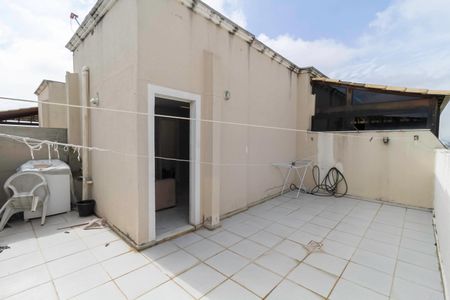 Apartamento à venda com 100m², 2 quartos e 1 vagaCobertura