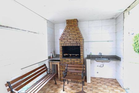 Apartamento à venda com 100m², 2 quartos e 1 vagaÁrea comum - Churrasqueira