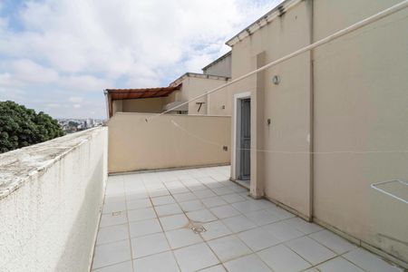 Apartamento à venda com 100m², 2 quartos e 1 vagaCobertura
